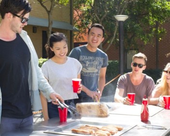 Event Photo Welcome BBQ 1