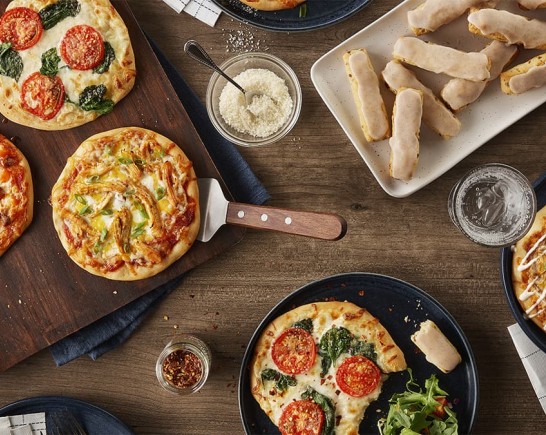 PB How to Plan a Family Pizza Night image4