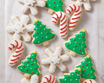 Christmas Cutout Cookies EXPS FT24 39460 JR 1120 18