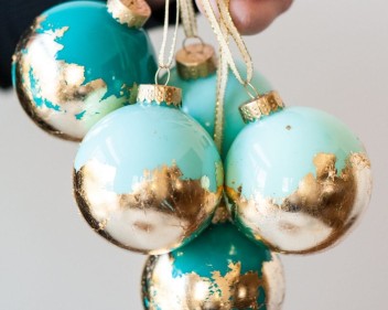 1 DIY Painted Gold Leaf Ornaments 1