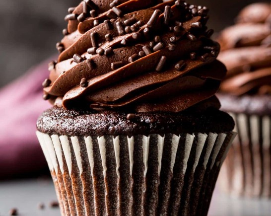 moist chocolate cupcakes 5