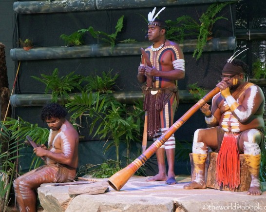 Tjapukai Dance Show didgeridoo