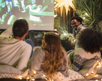 Outdoor cinema night Social (7)