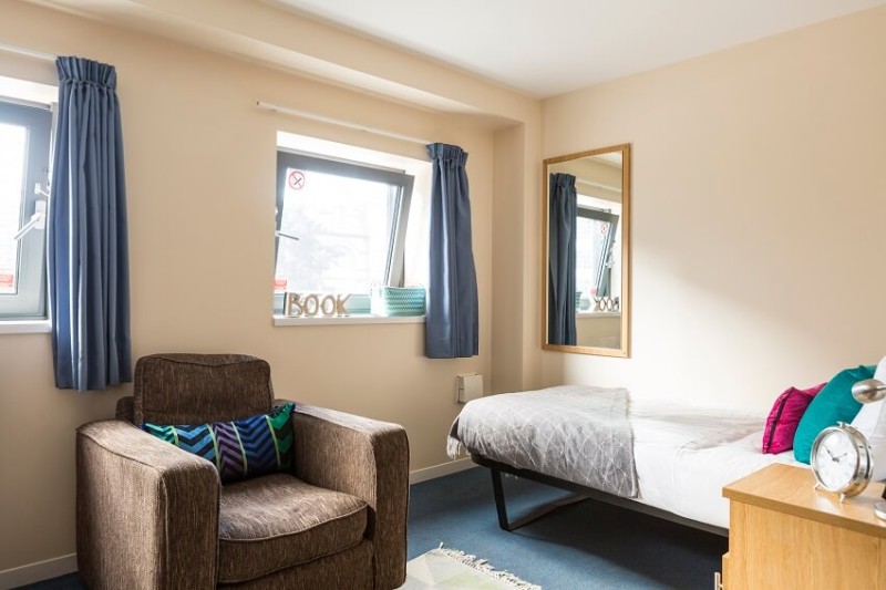 Hero image of the room