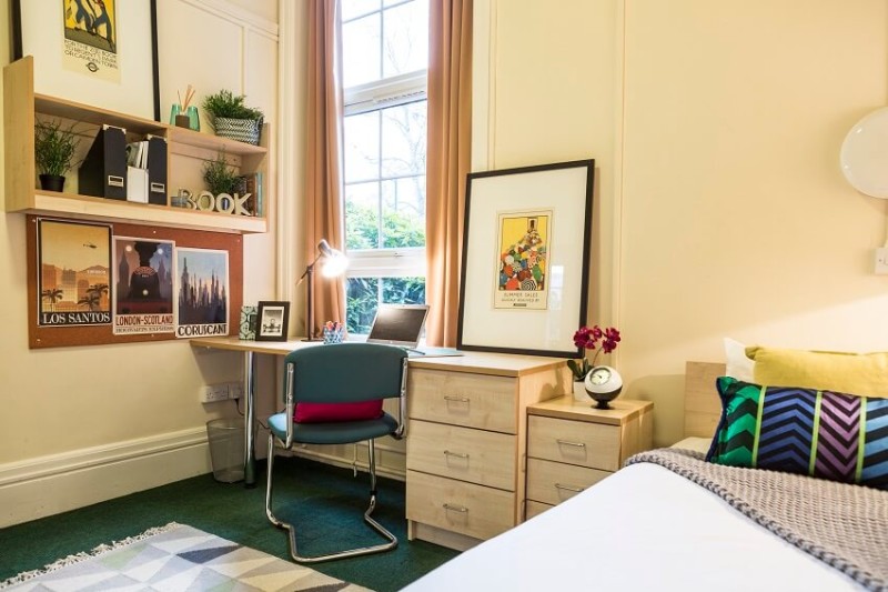 Hero image of the room