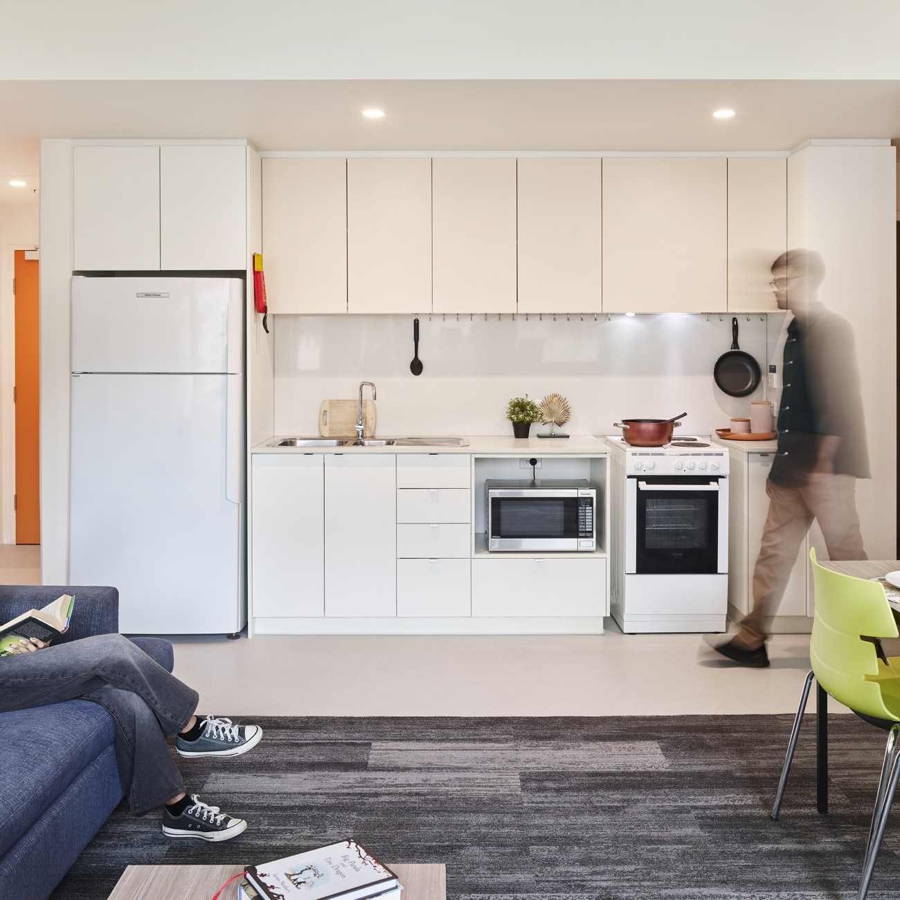 CLV Student Accomodation 4 Bedroom Apt Kitchen