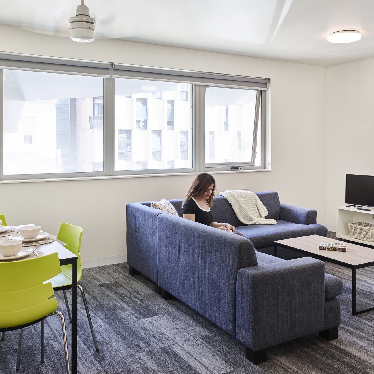 CLV Student Accomodation 4 Bedroom Apt Ensuite Living