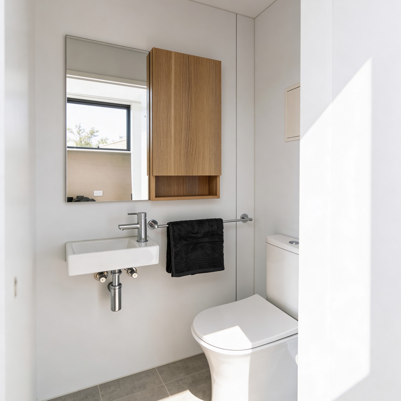 GUV Studio High Floor & Tower handbasin & toilet Feb 26