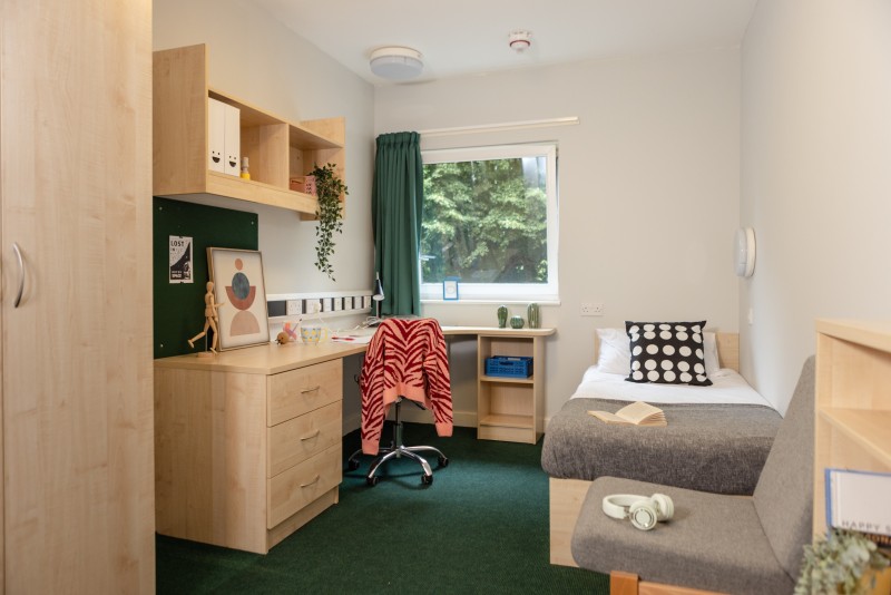 Hero image of the room