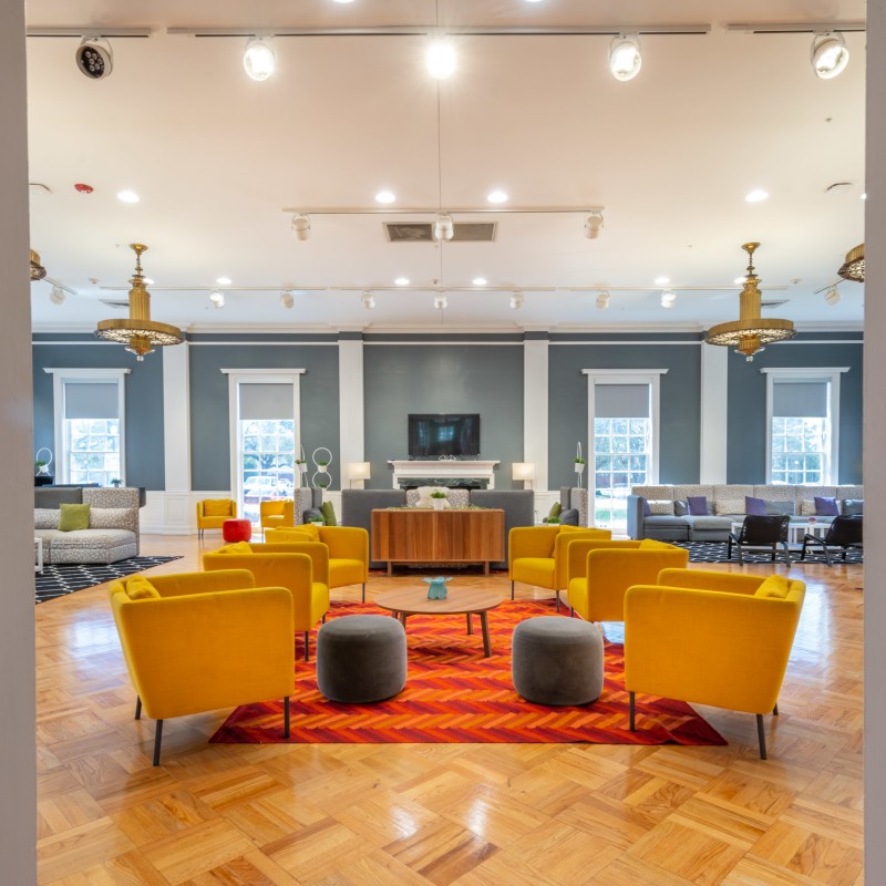 Varnando Hall 6390